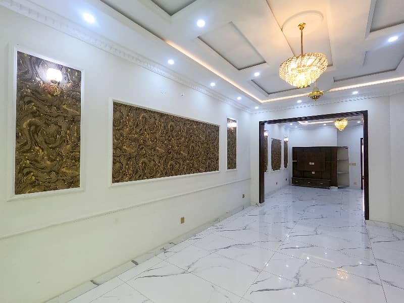 Prime Location House For Sale In Bankers Housing Society - Block B Lahore 5