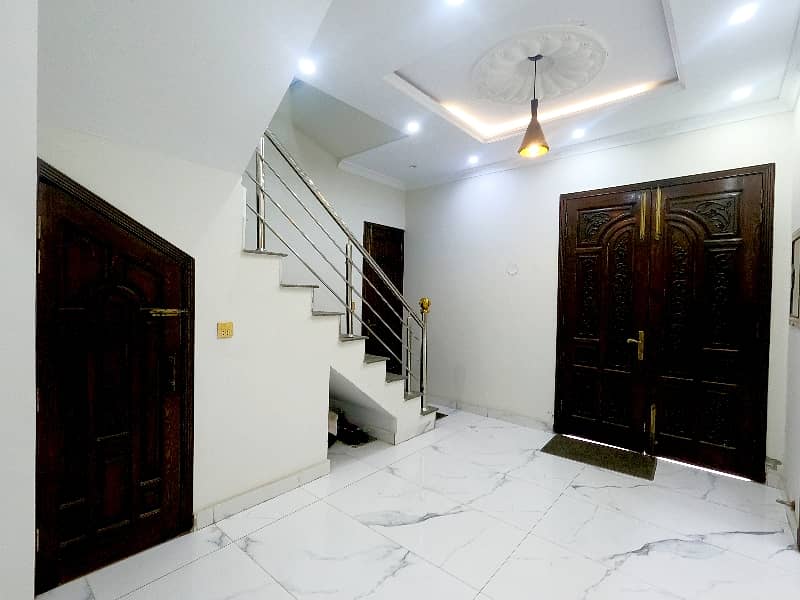 Prime Location House For Sale In Bankers Housing Society - Block B Lahore 20