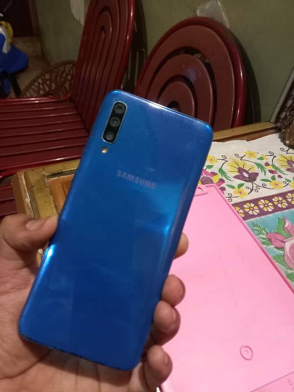 samsung A50 4.128gb 0