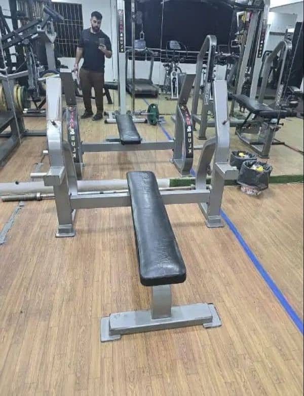 Running Gym and Equipment For Sale 7