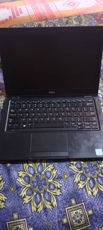 Dell Latitude 5280 1