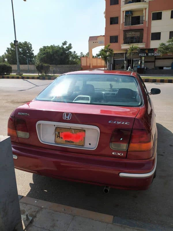 Honda Civic EXi 1998 9