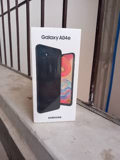 I'm selling my Samsung A04e Box paking Non PTA