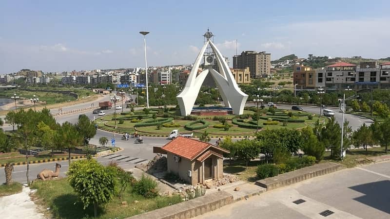 Unoccupied Residential Plot Of 1 Kanal Is Available For sale In Bahria Town Rawalpindi 2