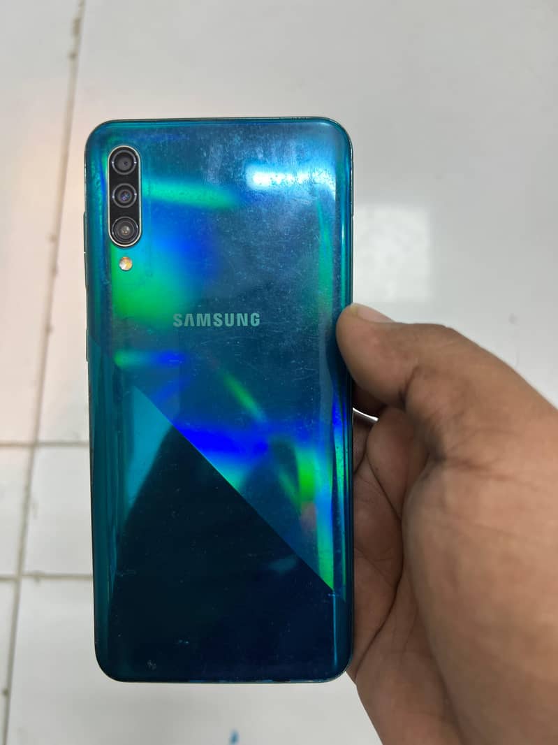 samsung A30S 0