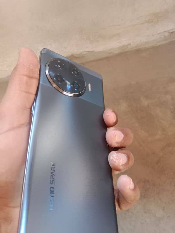 Tecno Spark 20 Pro Plus 4