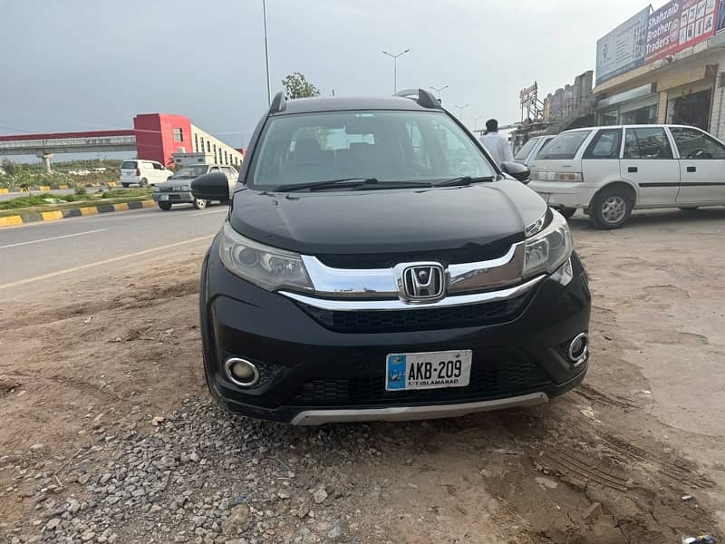 Honda Civic & X Corolla for Rent in Rawalpindi | Prado, V8, BRV, Revo 9