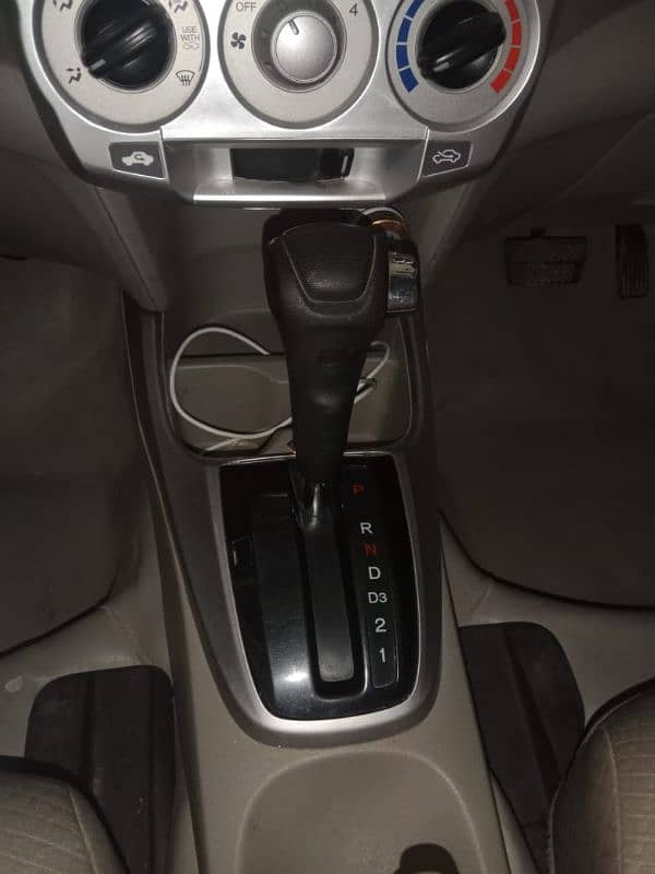 Honda City IVTEC 2017 10