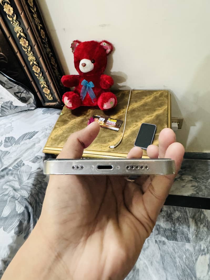 iPhone 12pro 128GB 8