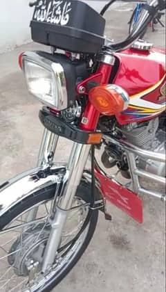 Honda 125 CG for urgent sale model 2019