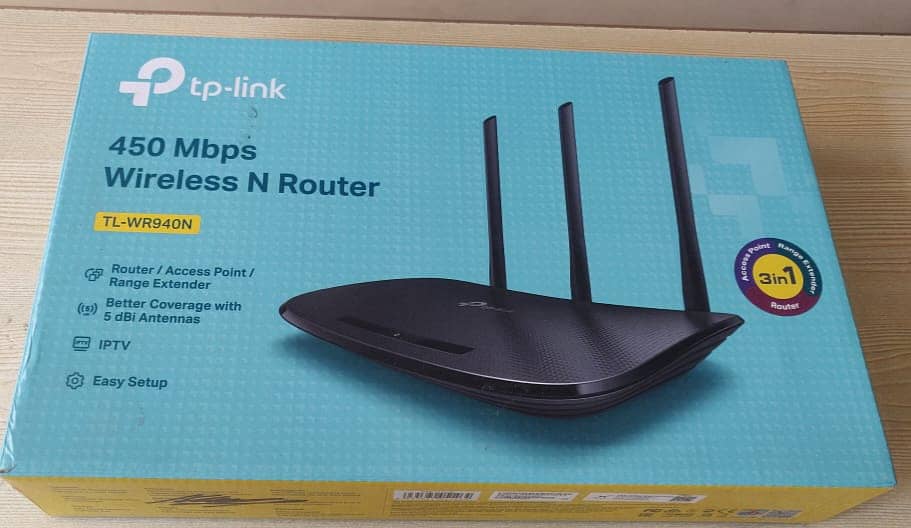 WiFi router model TP-Link TL-WR940N 1