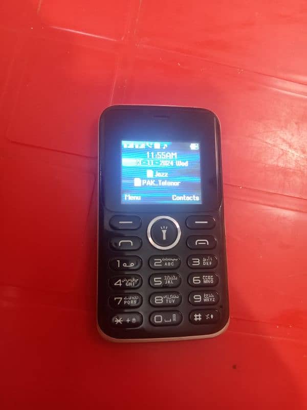 Q mobil 10 by 10 condition double SIM memory card option 0