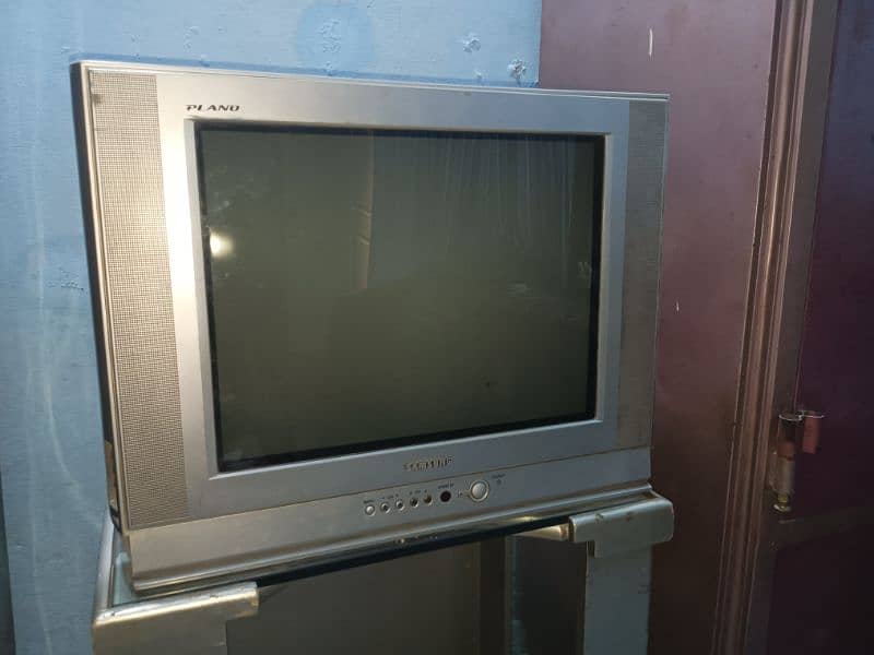 Samsung 21 inches tv with remote and trolley 5