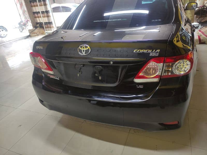 Toyota Corolla GLI 2013 Model Registered 2014 3