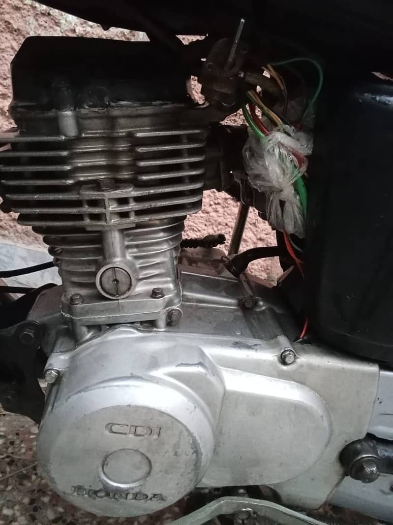 Honda CG 125 2008 4