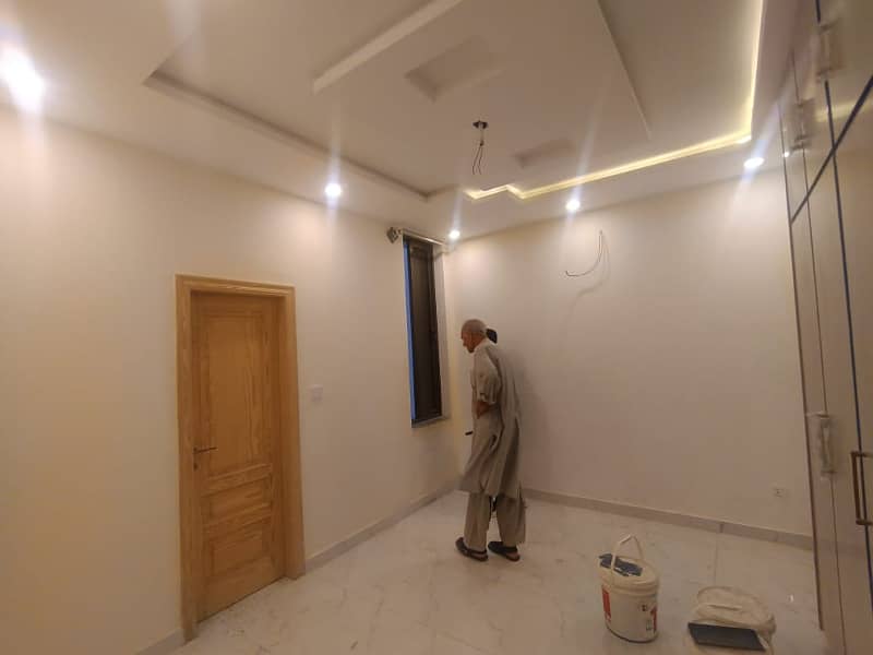 35x80 Open Basement Is Available For Rent 4