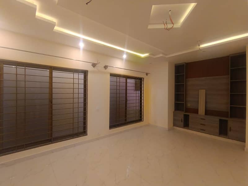 35x80 Open Basement Is Available For Rent 10