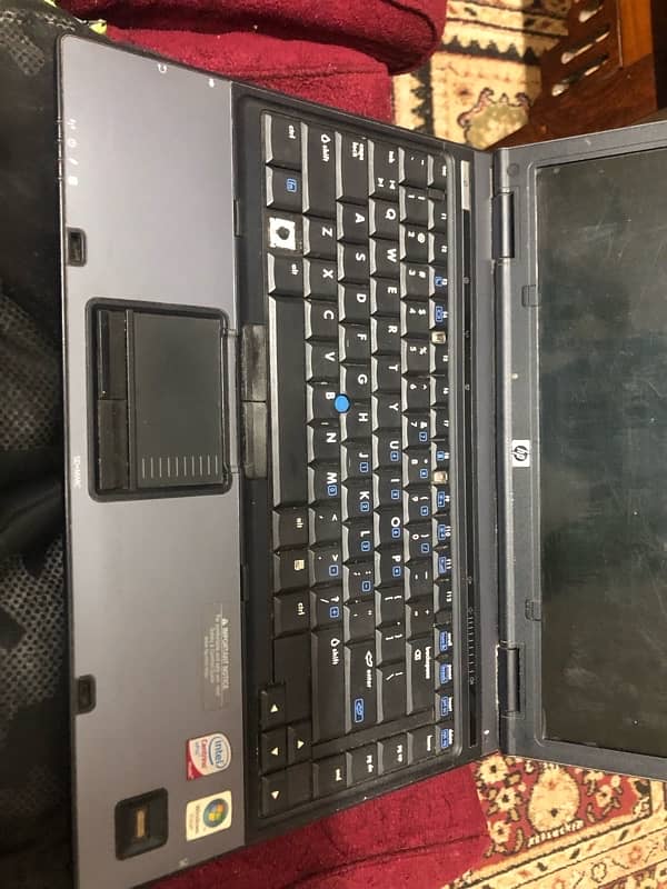 hp compaq 6910P laptop for sale. 2