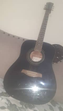 gitar in dubai