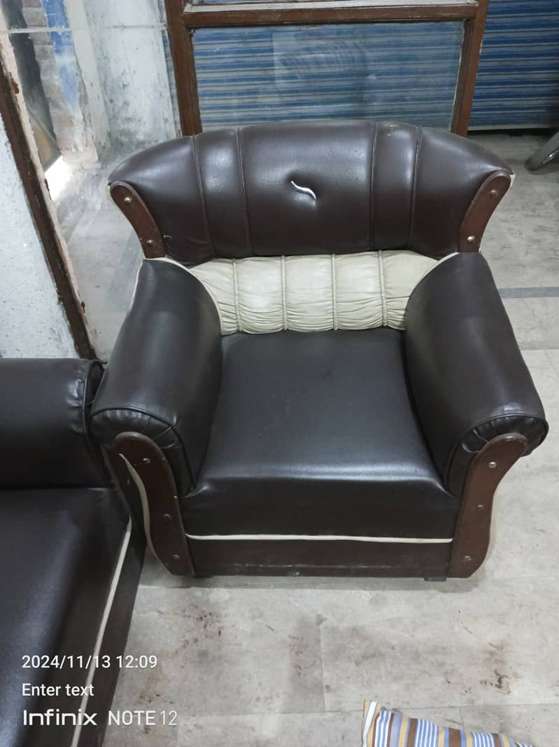 5seatr leather sofa he office sofa he achi halat me he 1