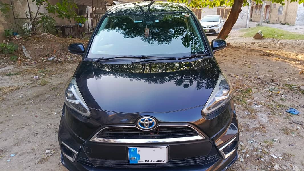 Toyota Sienta 2016 0