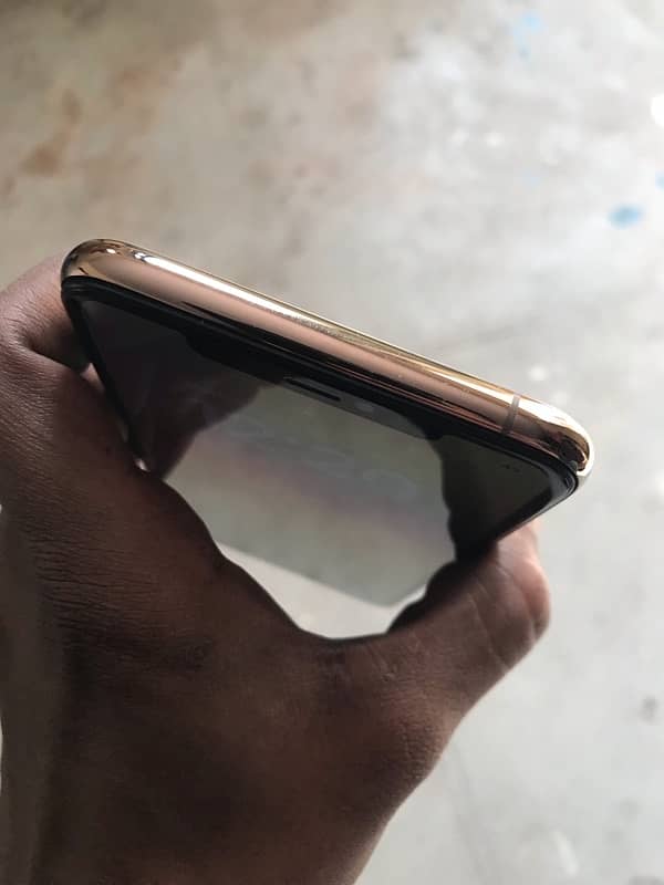 iphone 11 pro max 256 gb PTA 2