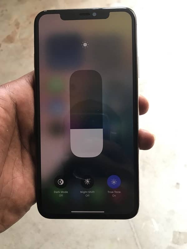 iphone 11 pro max 256 gb PTA 5