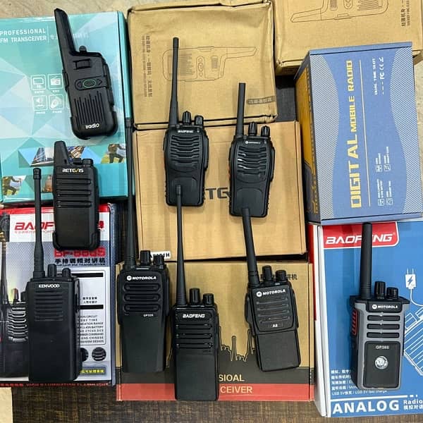 walkie talkie / wireless set / intercom / motorola walkie talkie 7