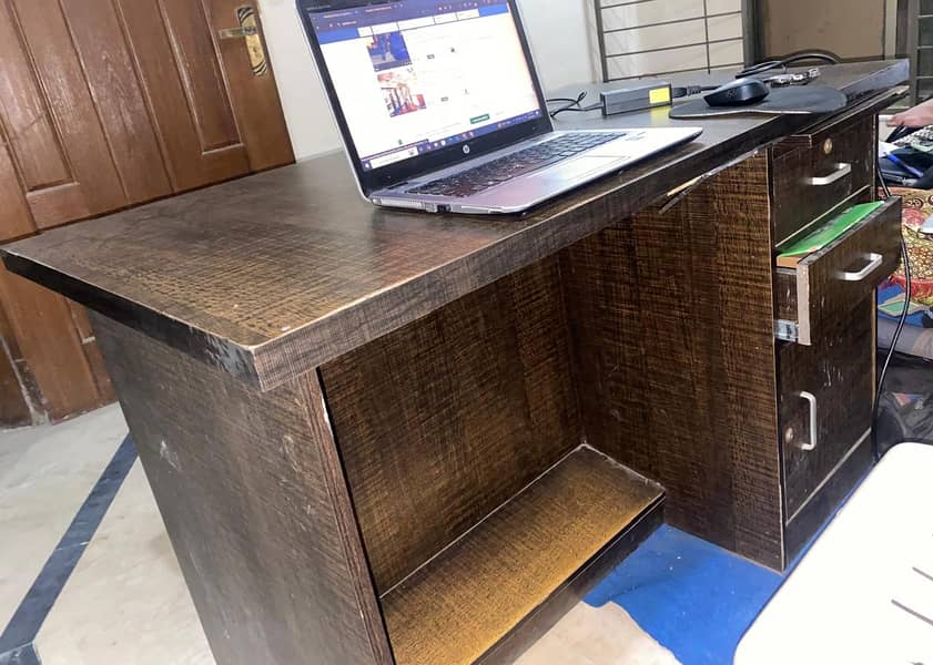 Office Table For Sale 5