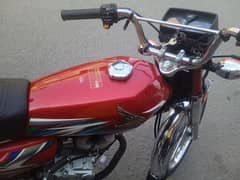 Honda 125 lush Condition No Work Required Just Purshad And Drive