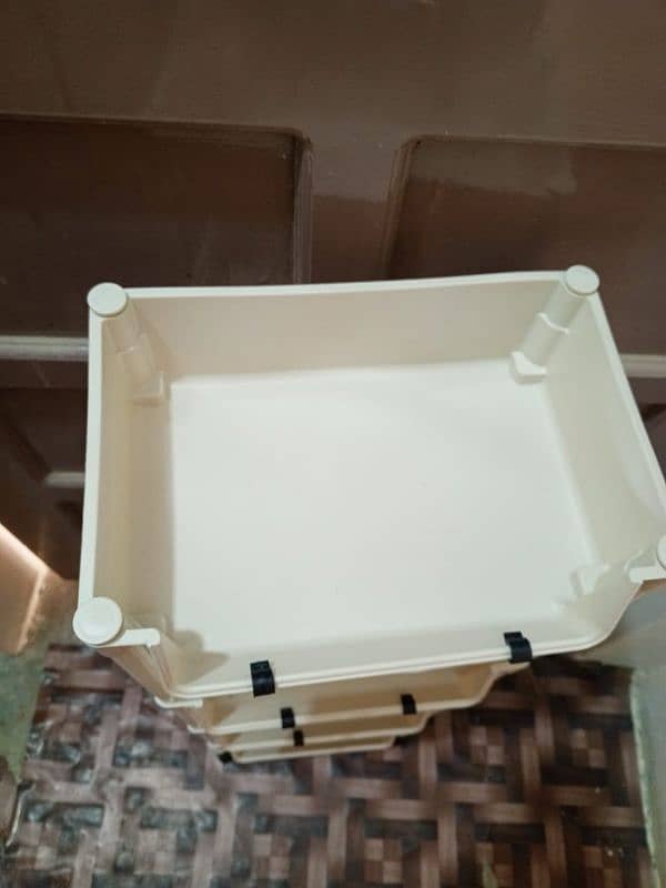 STAINLESS STEEL PIPE PLASTIC TRAYS TROLLEY 6