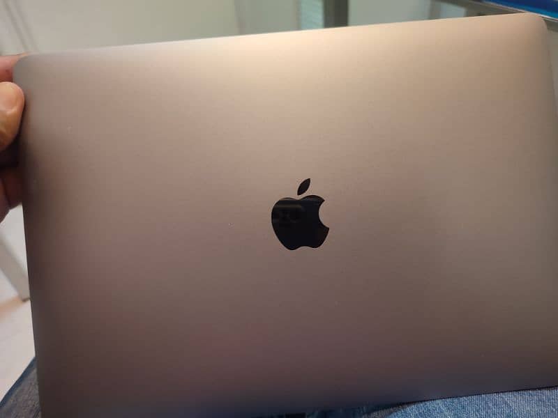 MacBook Pro M1 13-inch - Excellent Condition for / sale 0