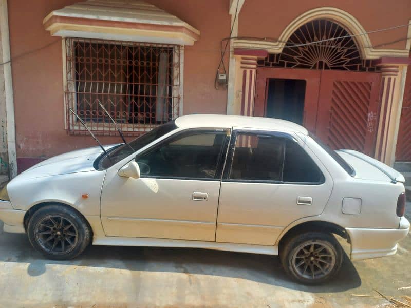 Suzuki Swift Sedan 1989 6