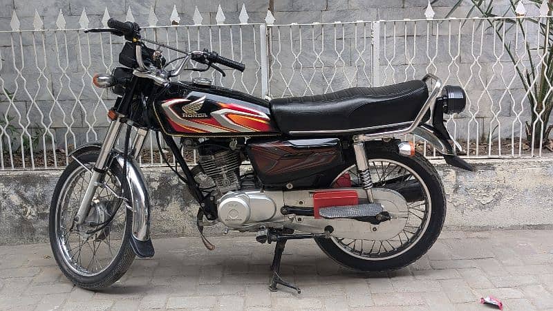 Honda 125 2022 model (03214846834) call me 0