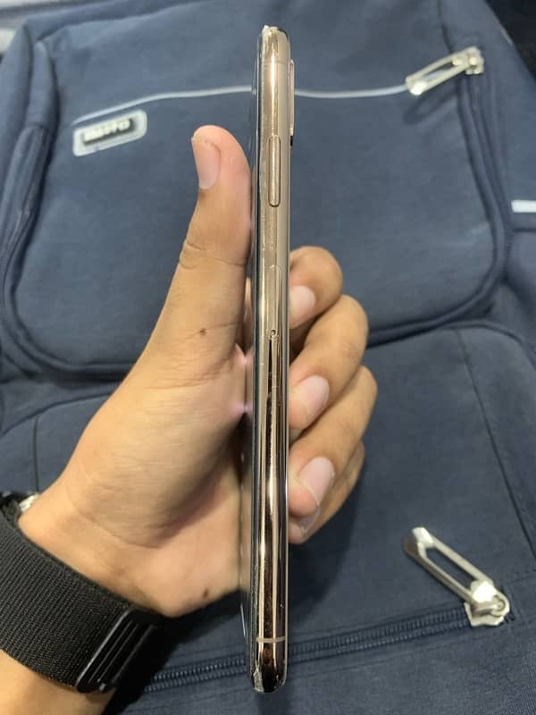 Iphone XS Max 64 Gb non pta. 2