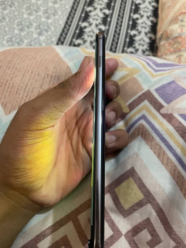 Samsung Galaxy S10plus 7