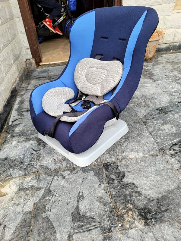 Imported Baby car seat 3