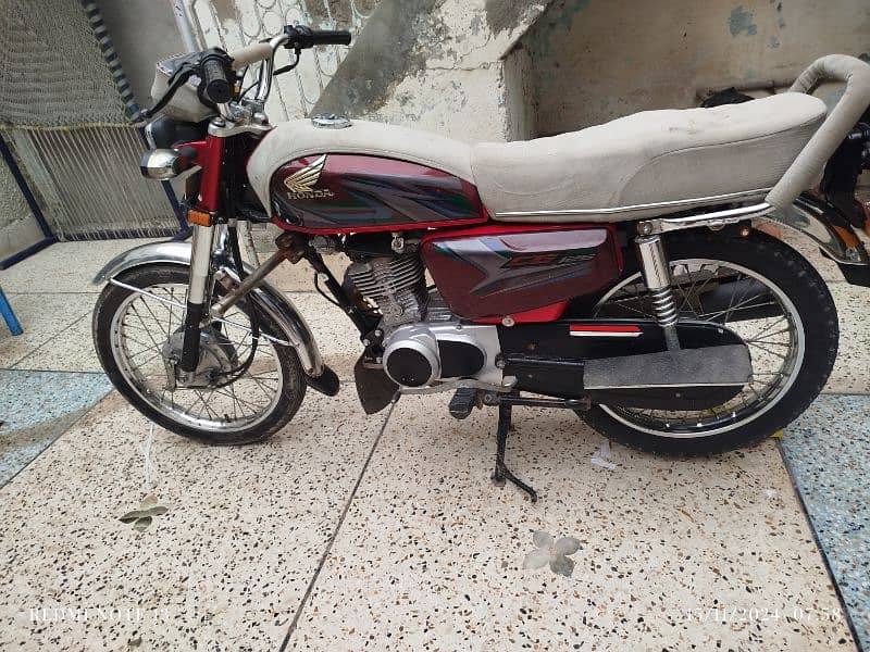 125 honda bike for sale Islamabad 1