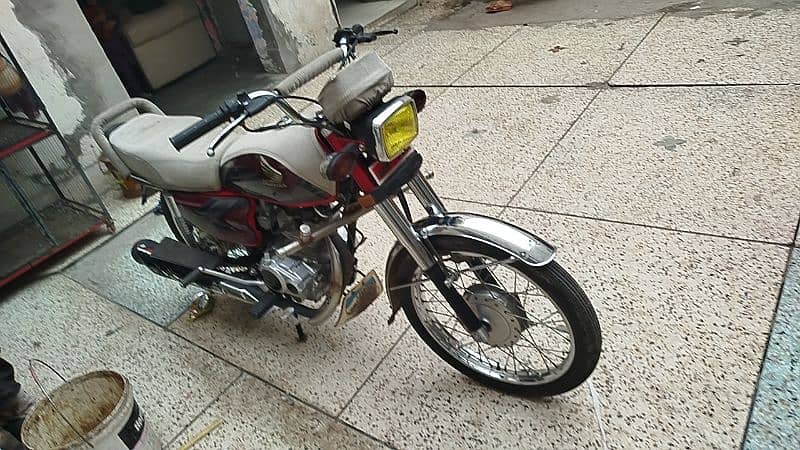 125 honda bike for sale Islamabad 5