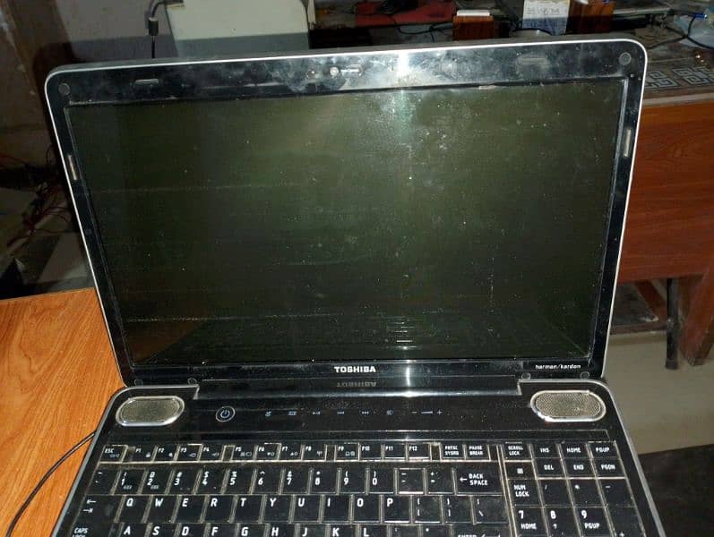 Toshiba Laptop 5