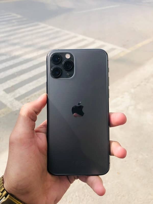 iphone 11 pro for sale 0