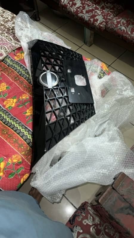 Nissan note grill new 3