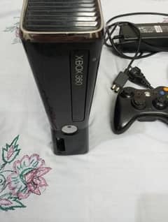 Xbox 360 Slim