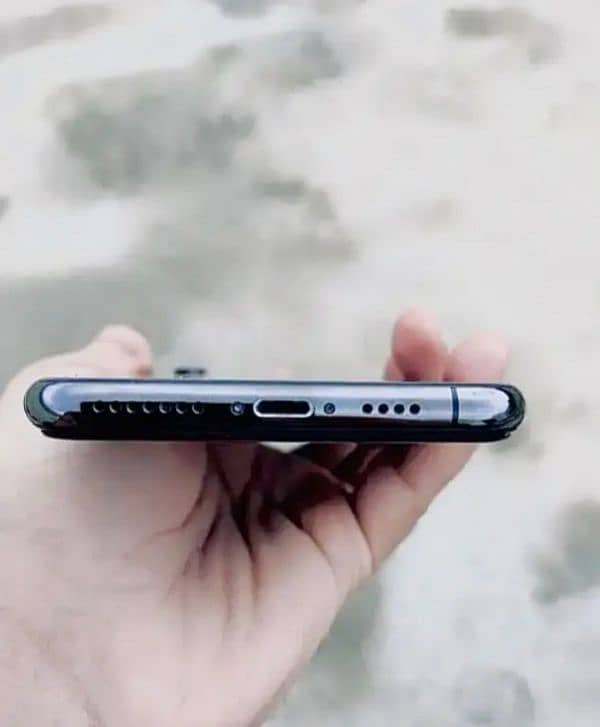 iphone x 64 gb PTA proved face id ok tone tone ok health 86 3