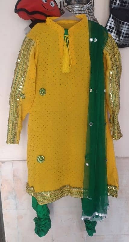 Mehndi short shailt 0