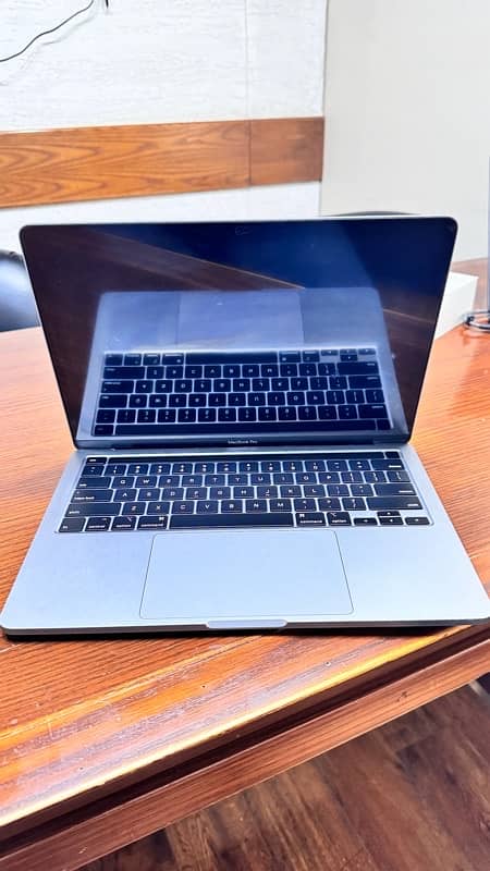 MacBook PRO 13inch (2020) 1