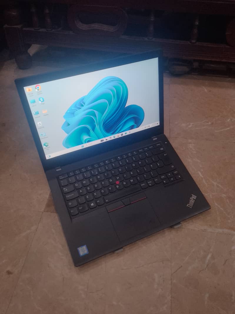 Lenovo i5 8th generation touch laptop 3