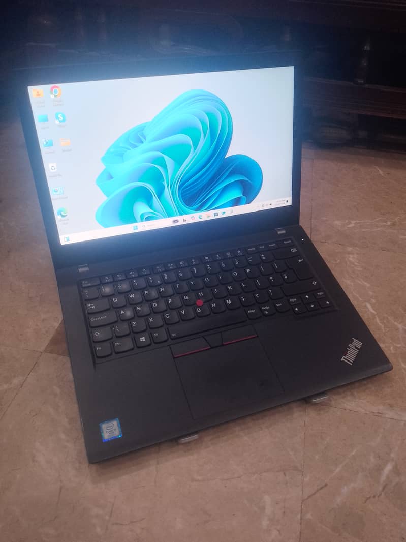 Lenovo i5 8th generation touch laptop 4