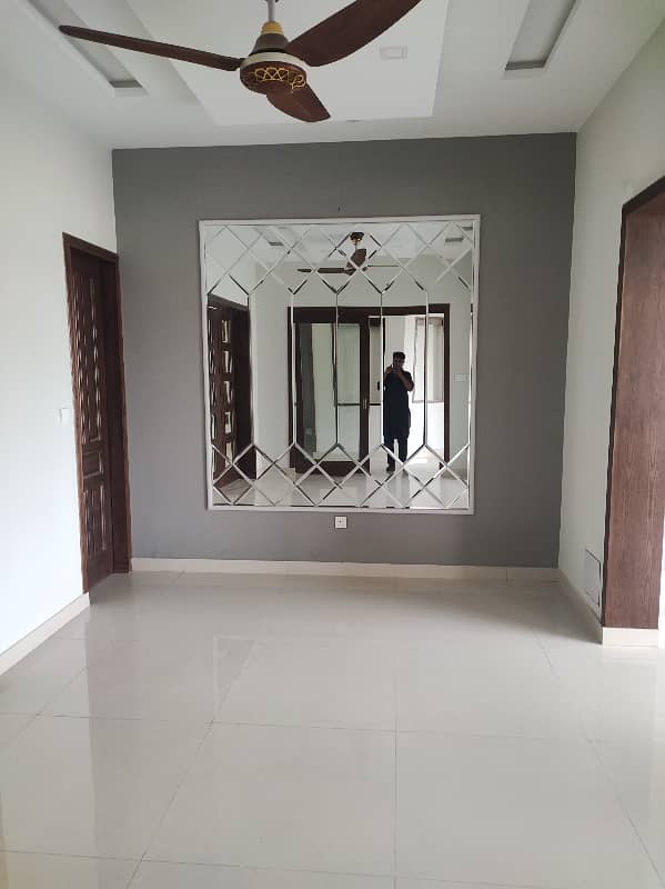 Ground Portion For Rent In G15 Size 12 Marla Water Gas Electricity All Facilities Separate Gas Electricity Meters Near To Mini Market Masjid Park Markaz Best Location More Five Options Available 3