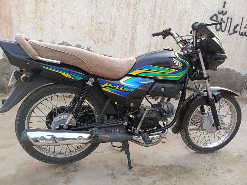 Honda-Pridor100 New Condition 12